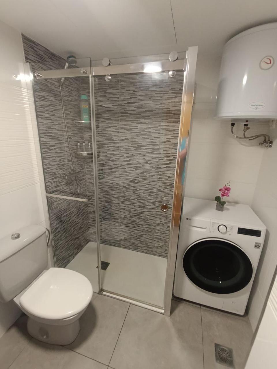 Apartment To Rent In Costa Blanca Torrevieja Ngoại thất bức ảnh