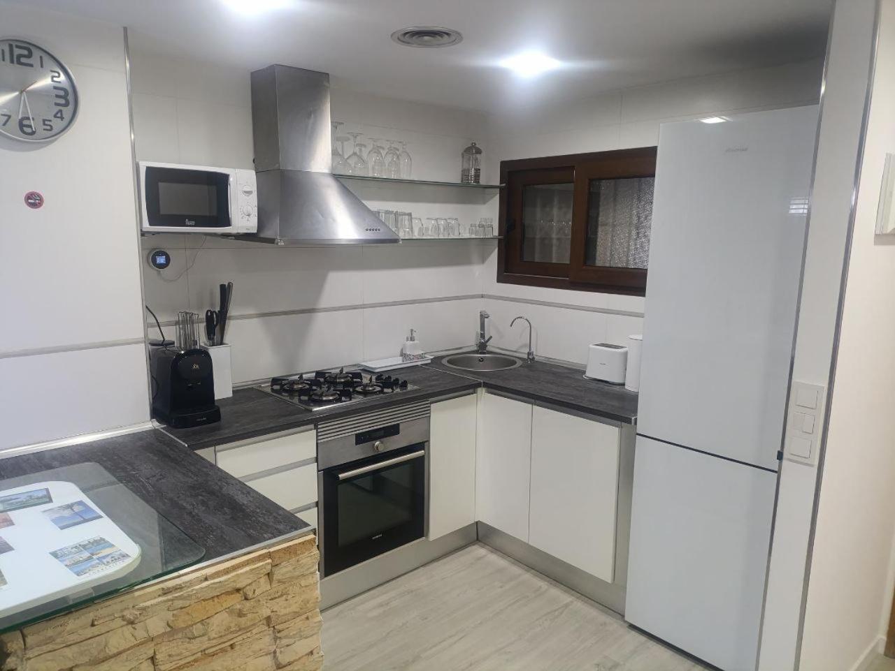 Apartment To Rent In Costa Blanca Torrevieja Ngoại thất bức ảnh