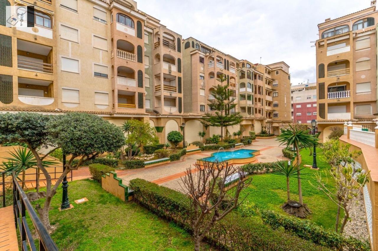 Apartment To Rent In Costa Blanca Torrevieja Ngoại thất bức ảnh